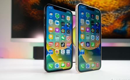 可克达拉苹果维修点分享iPhone 14 Plus换屏维修细节 